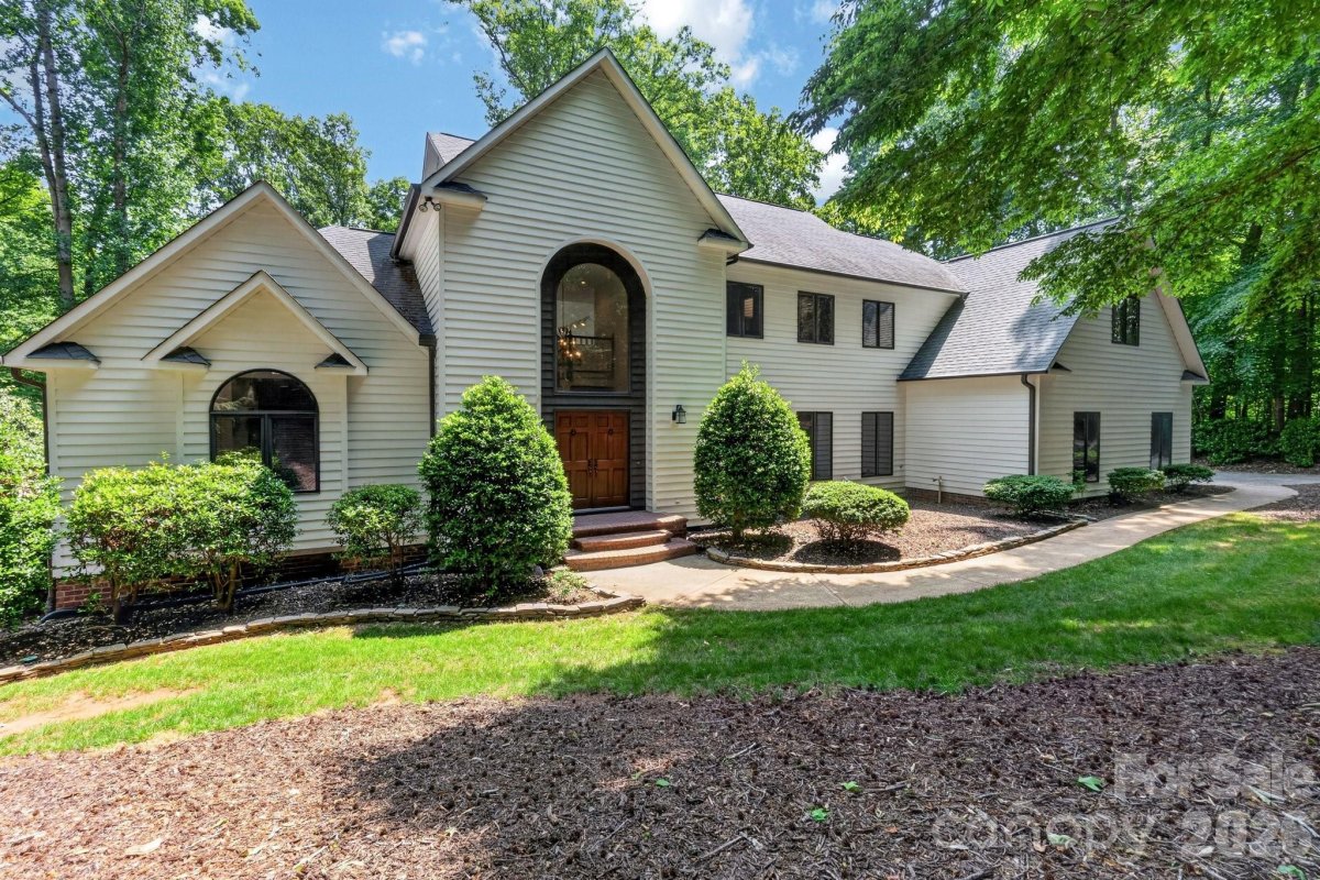 19315 Callaway Hills Lane