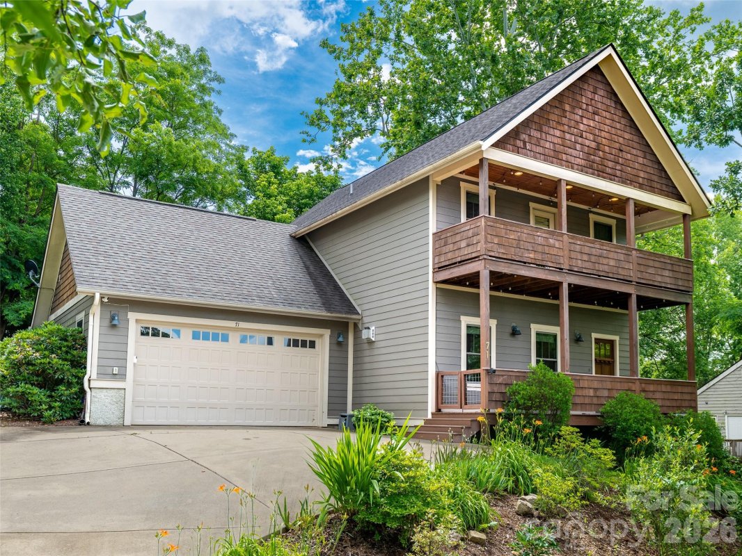 71 Mclain Street