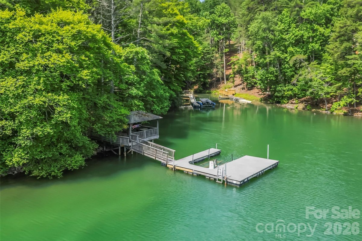 1513 Braxton Gate Drive