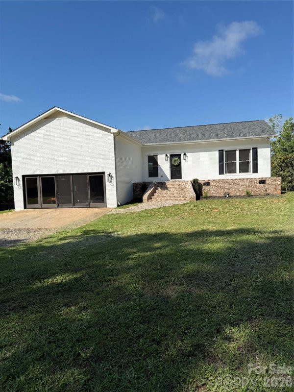 1380 Saddle Drive