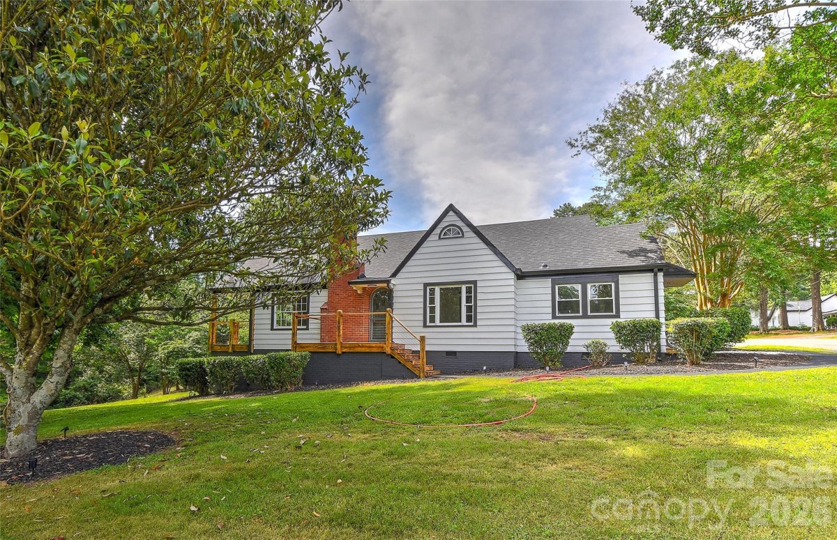 110 Westover Drive