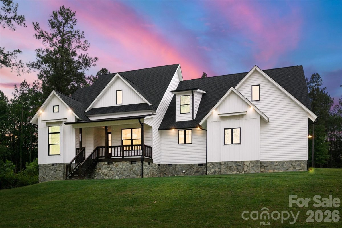5072 Star Magnolia Court