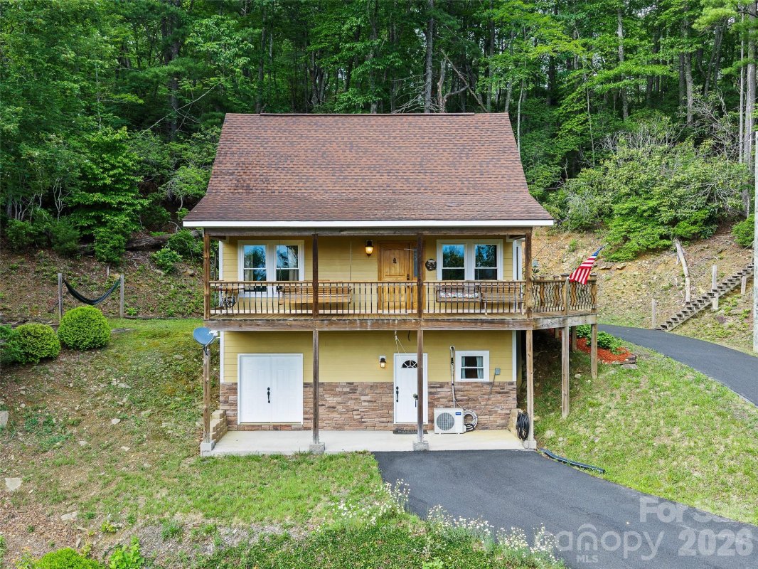 226 Orchard View Trail
