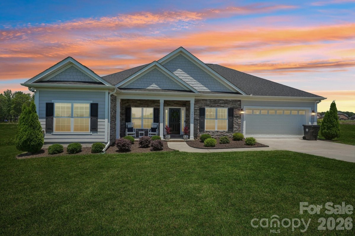 3023 Isle Lane