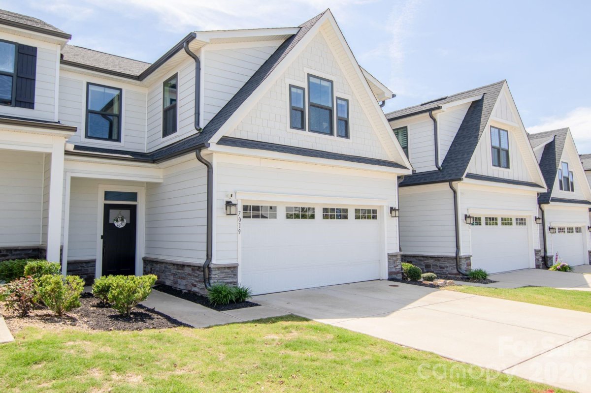 7019 Old Evergreen Parkway
