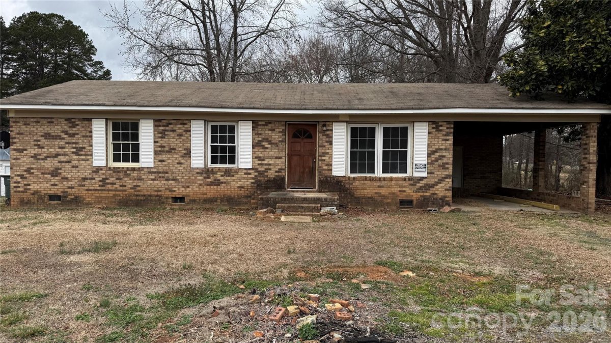 215 Gaddis Road