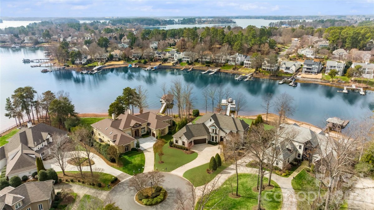 18407 Peninsula Cove Lane