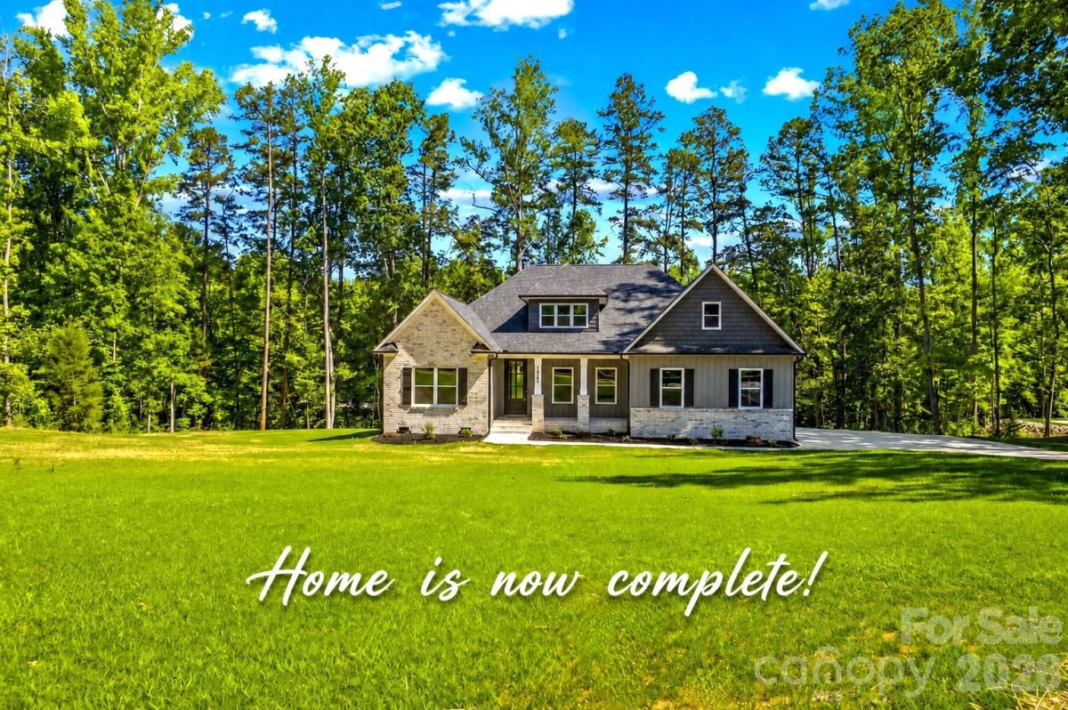1065 Shawnee Trail