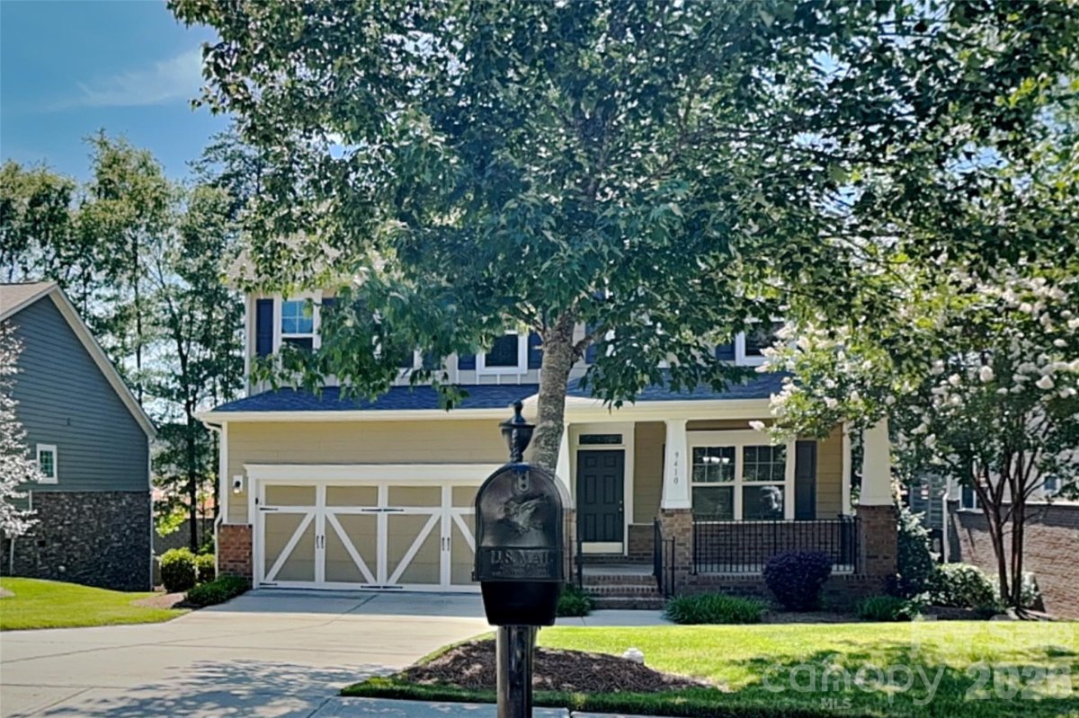 9410 Segundo Lane