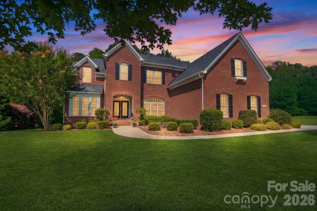 415 Five Leaf Lane