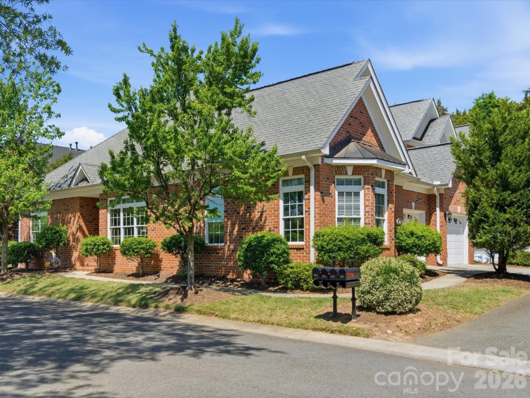 803 Talking Stick Lane