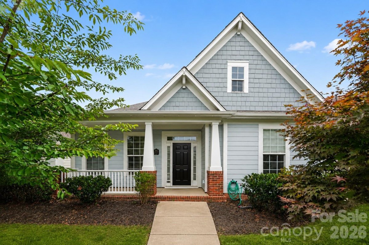 1205 Gainsborough Drive