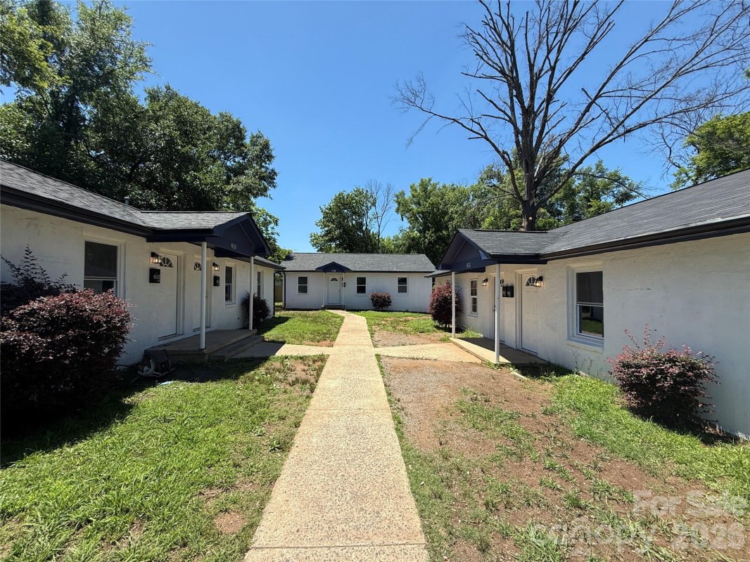 205 207 209 Friedheim Road