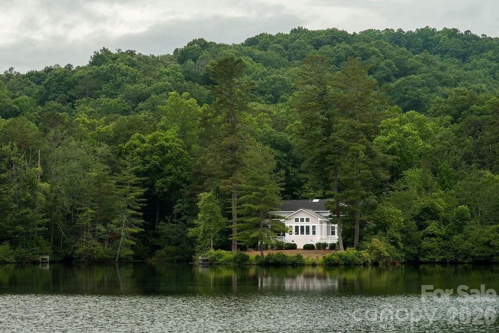 719 Deerlake Road