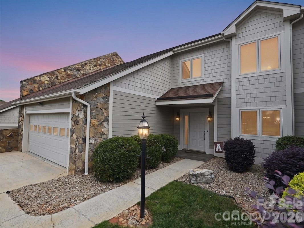 3675 Rock Bridge Drive
