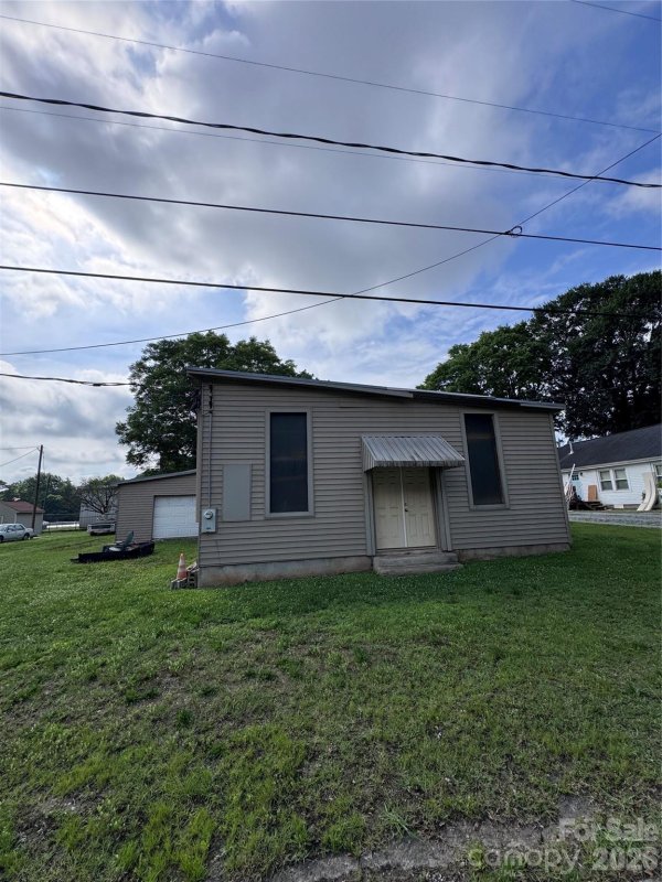 206 9th Street