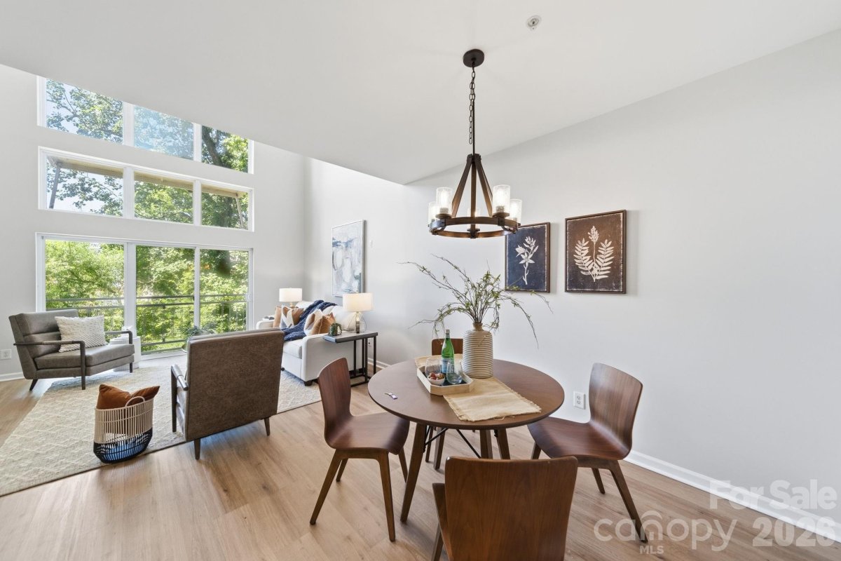 3825 Picasso Court