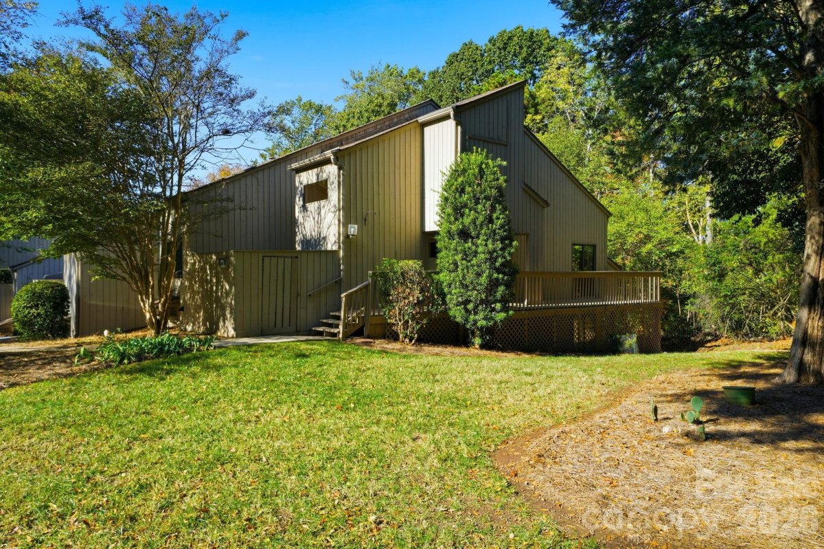 201 Riverview Terrace