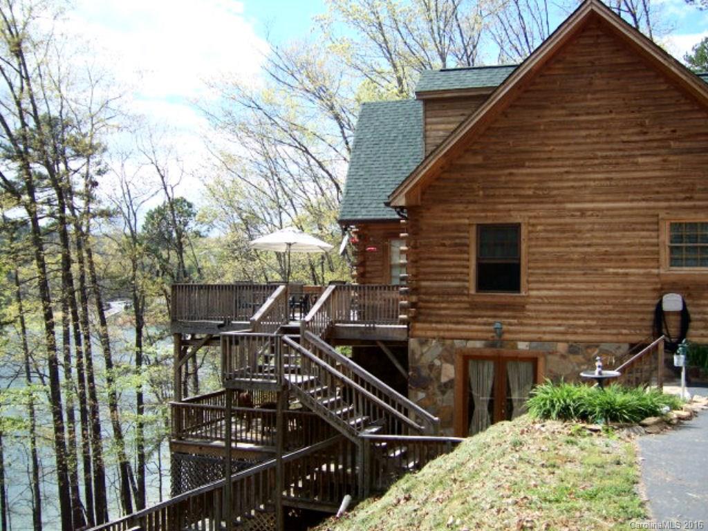 214 Lakeview Trail