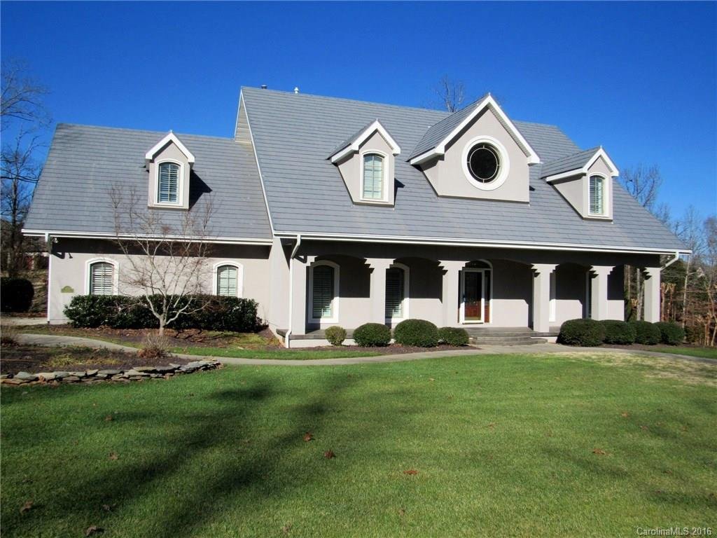 1020 Spyglass Lane