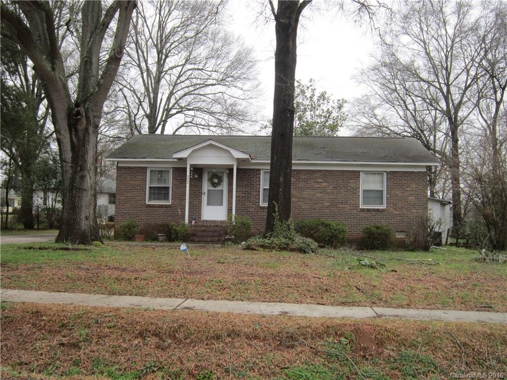 992 Finley Road