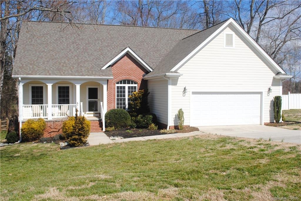 124 Shepherds Bluff Drive