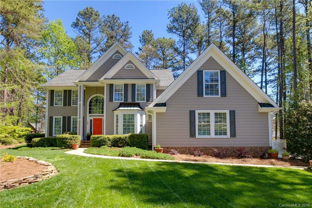 107 Ivyridge Court