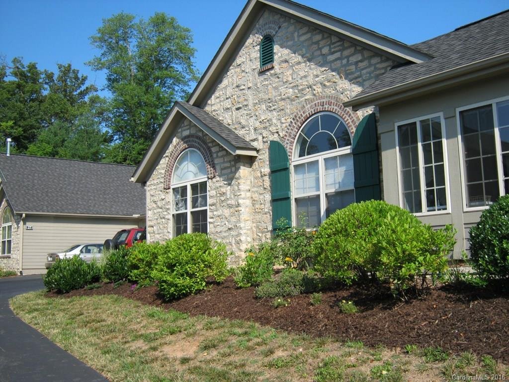 25 Outlook Circle E-3