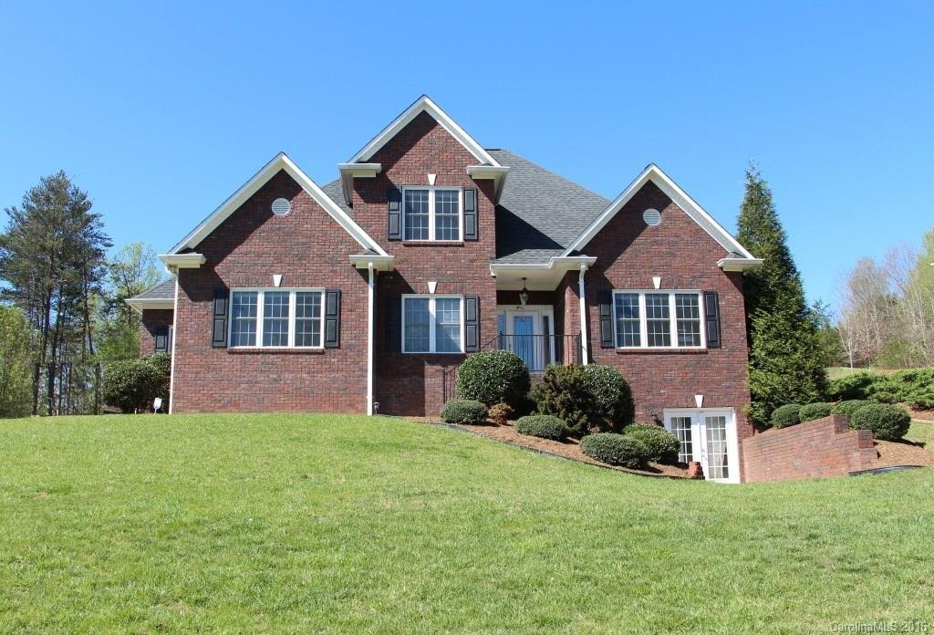 2567 Henry Falls Drive