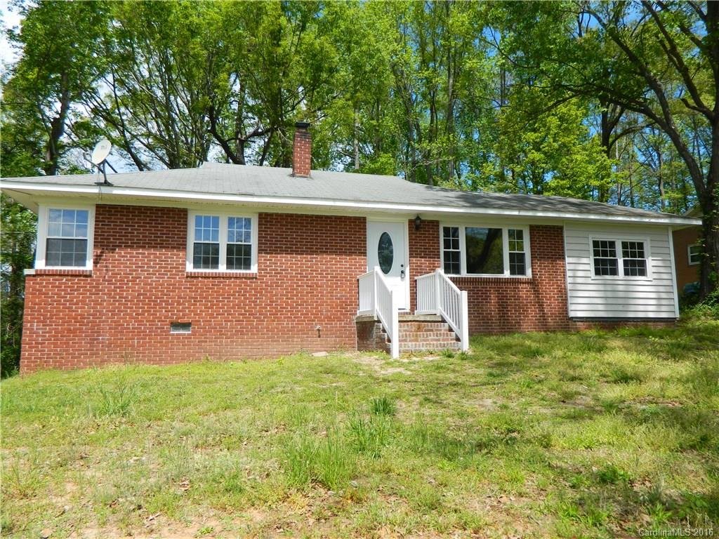 2049 Woodcrest Circle 11