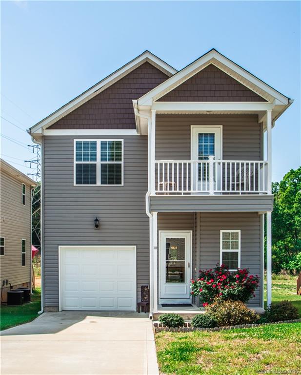 111 High Bluff Circle