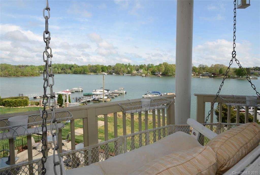 637 Williamson Road 200