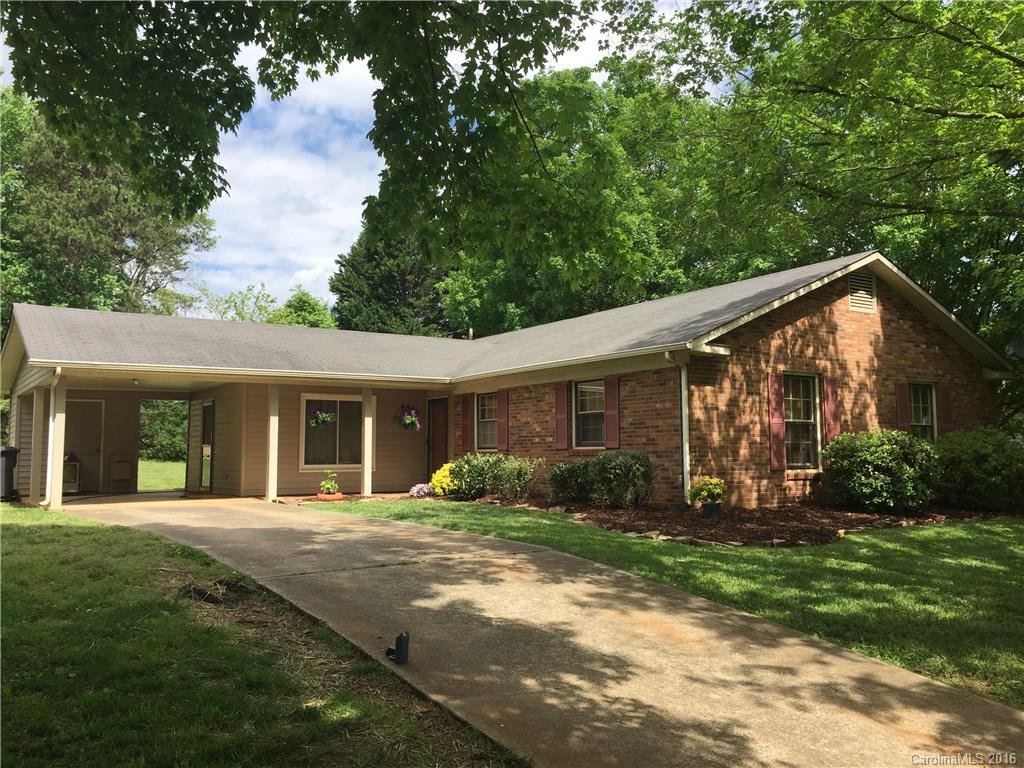 113 Foxfire Court