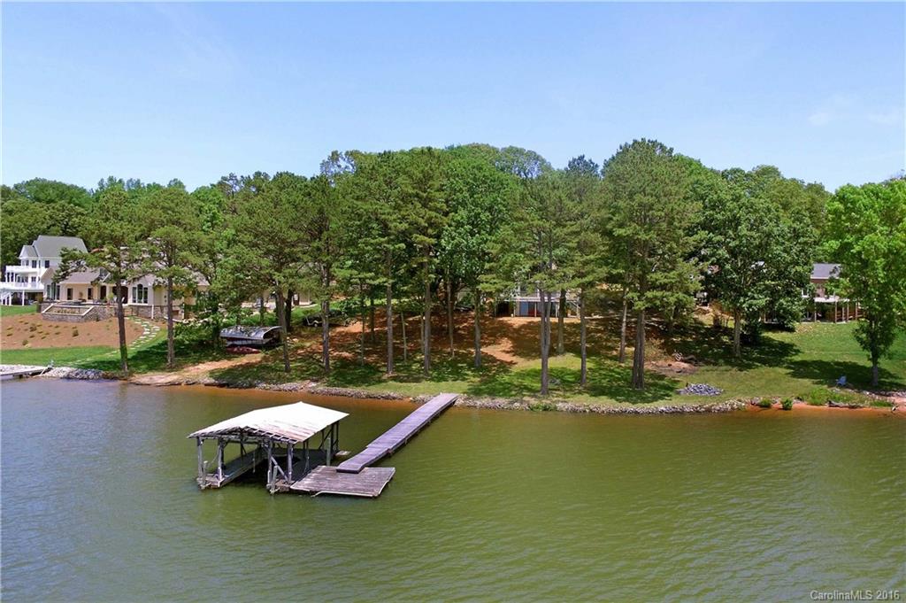 560 Laurel Cove Road
