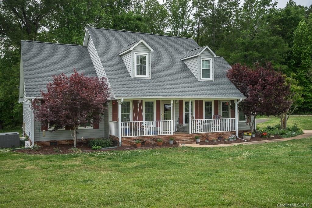 1320 Saddle Drive 6