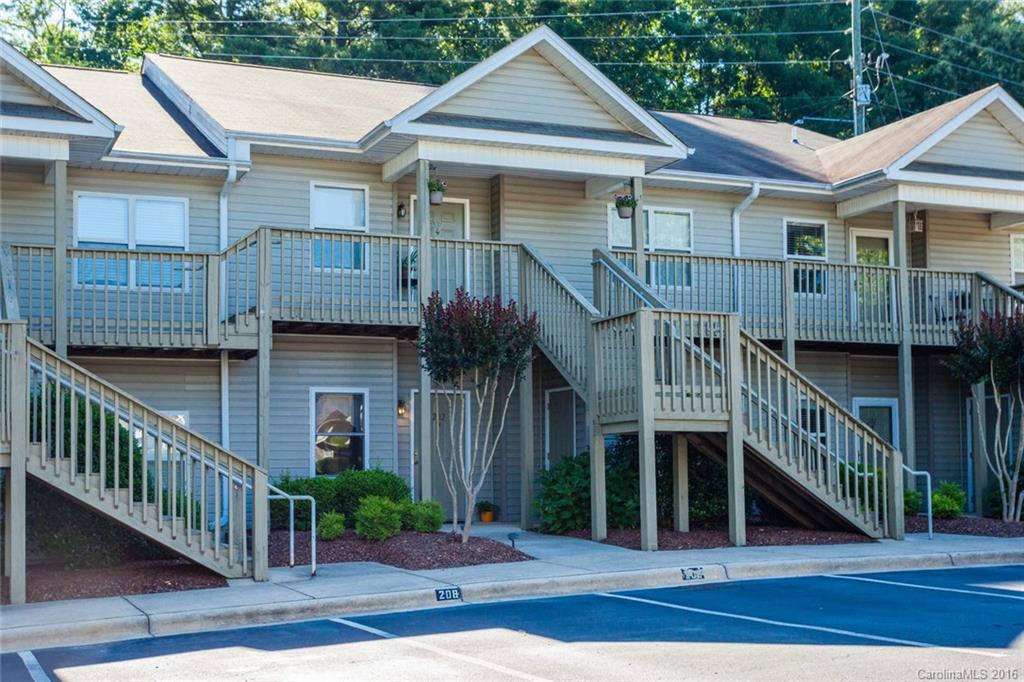 202 Carlyle Way Unit 202