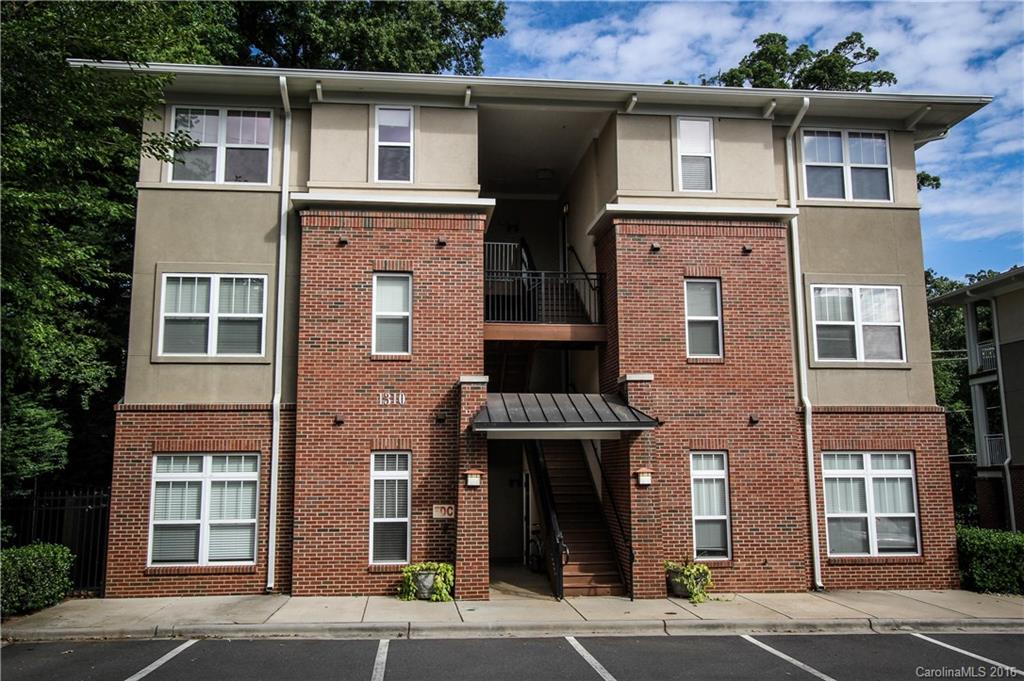 1306 Kenilworth Avenue 330