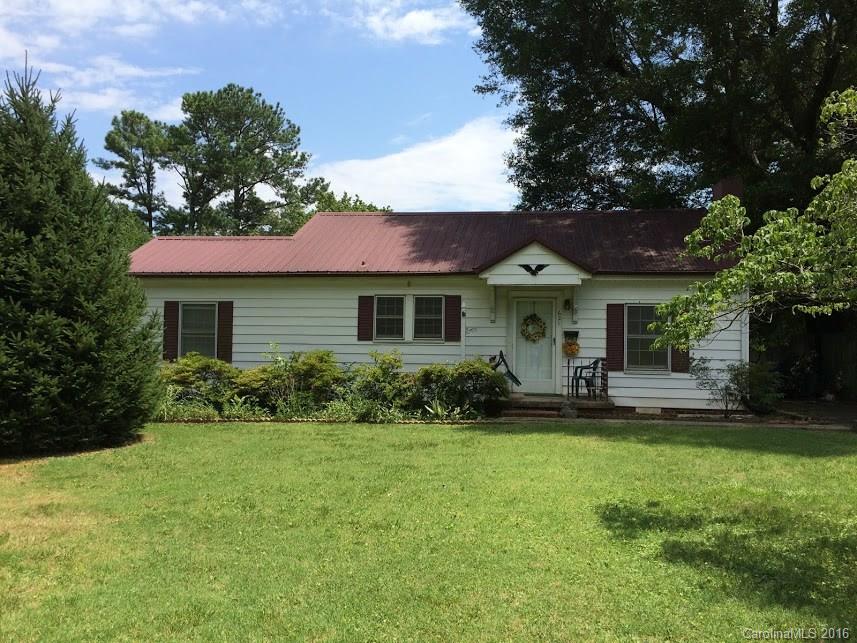 621 Tuckaseege Road