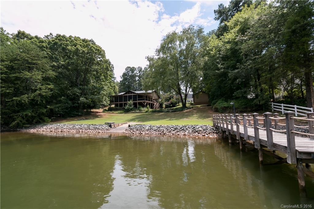 106 Lucent Lane