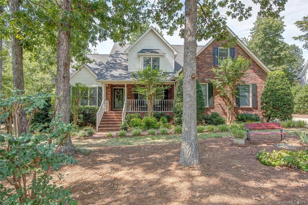 911 Woodhurst Drive 16