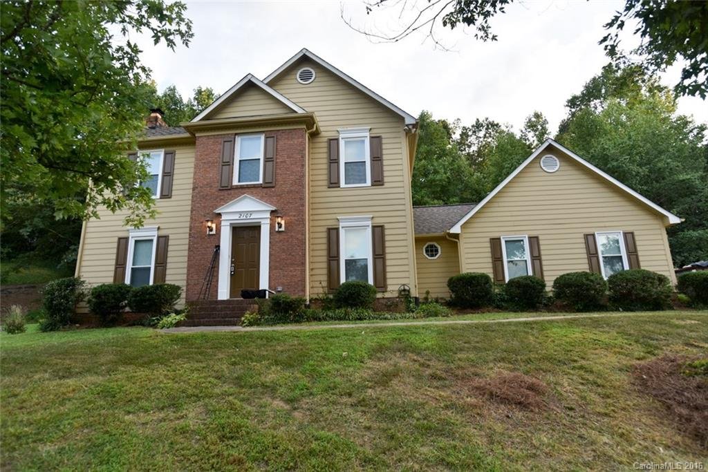 2107 Long Ridge Lane