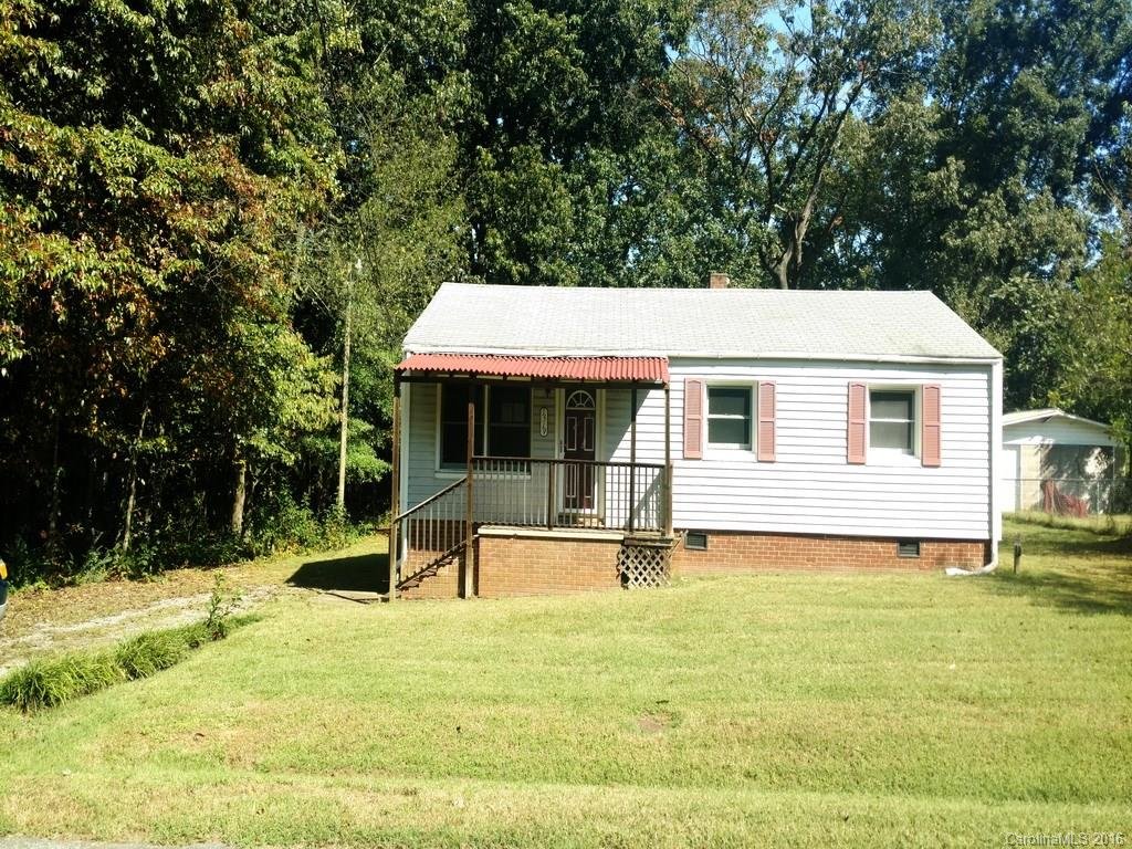 1519 Forest Road