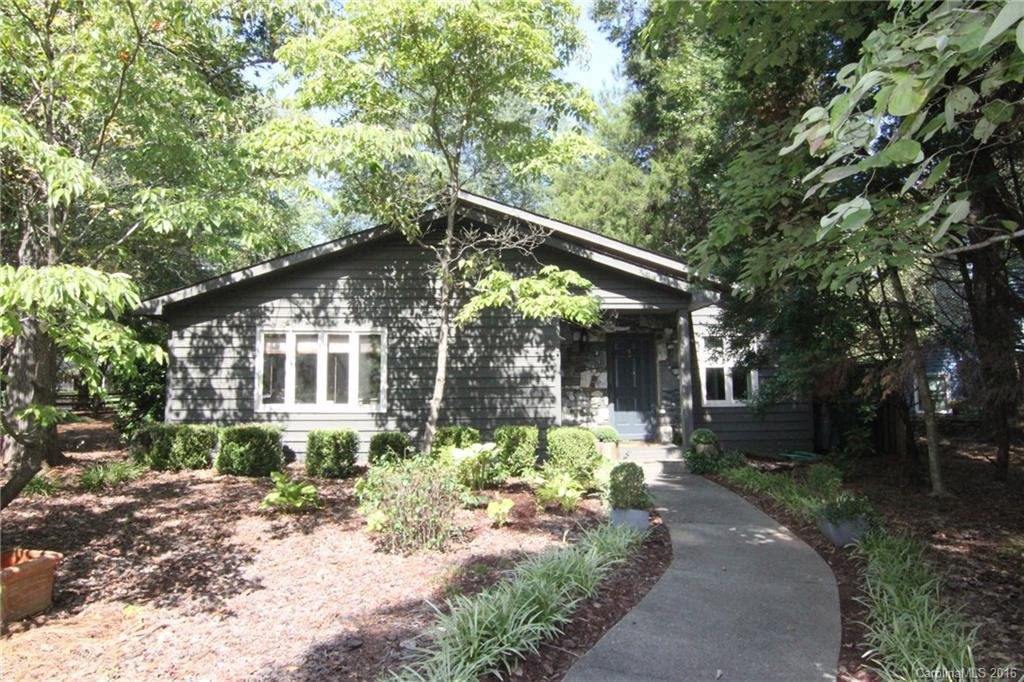 2825 Patio Lane