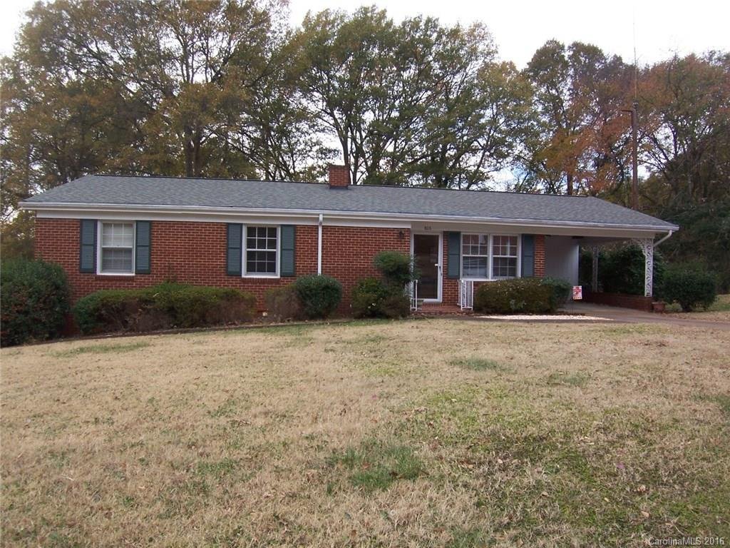 806 E Main Street