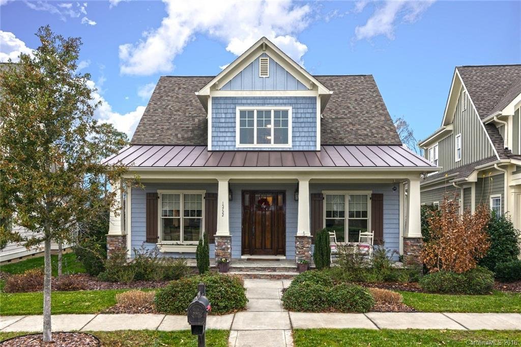 15722 Laurel Oak Crescent