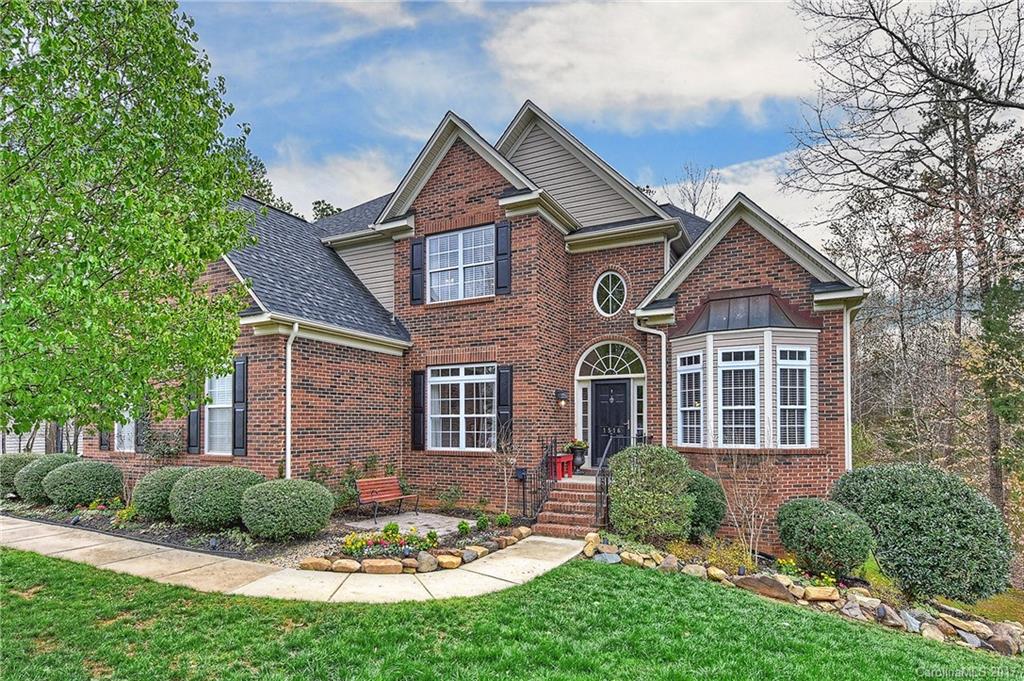 1516 Golden Rain Drive