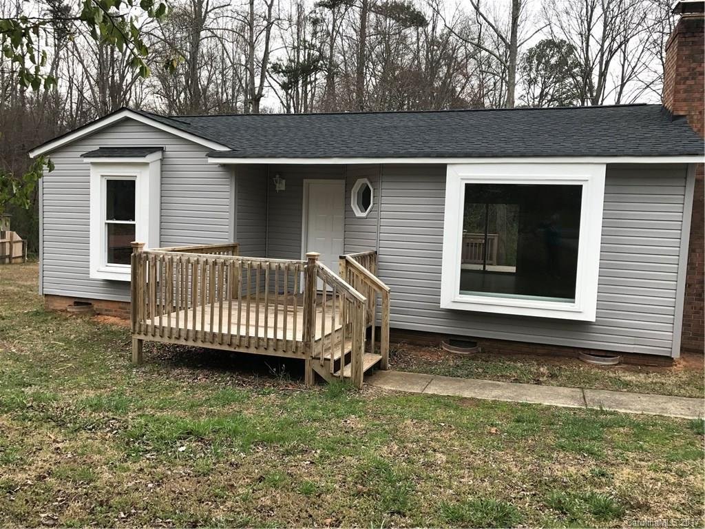 1409 Emily Court
