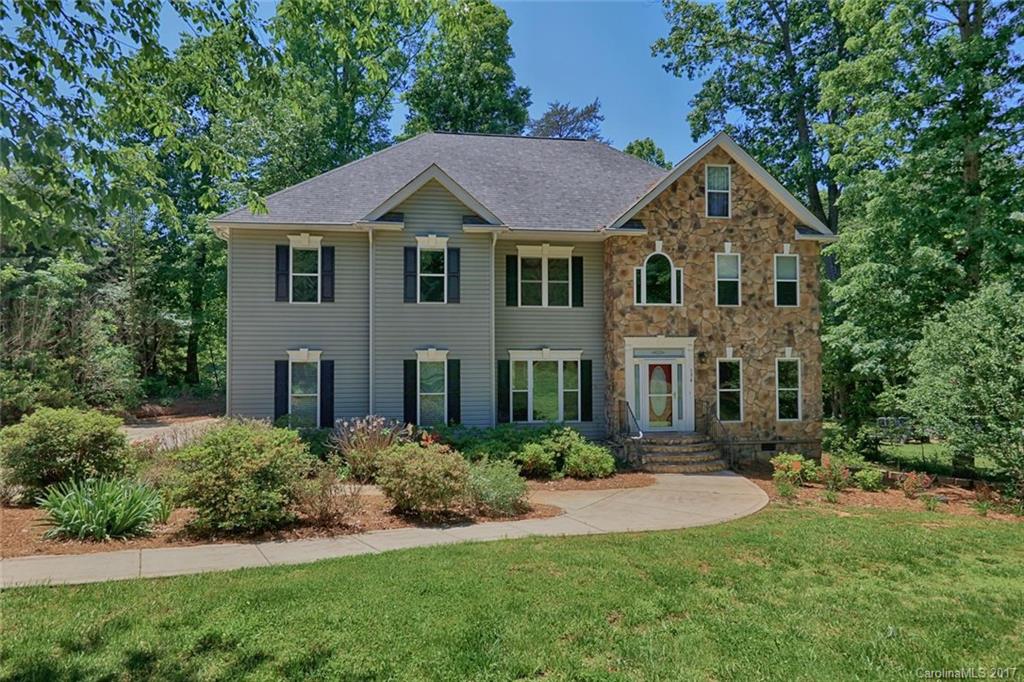 134 Oasis Lane
