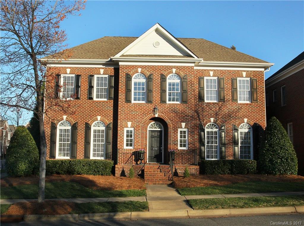 256 Hawthorne Park Avenue L 58
