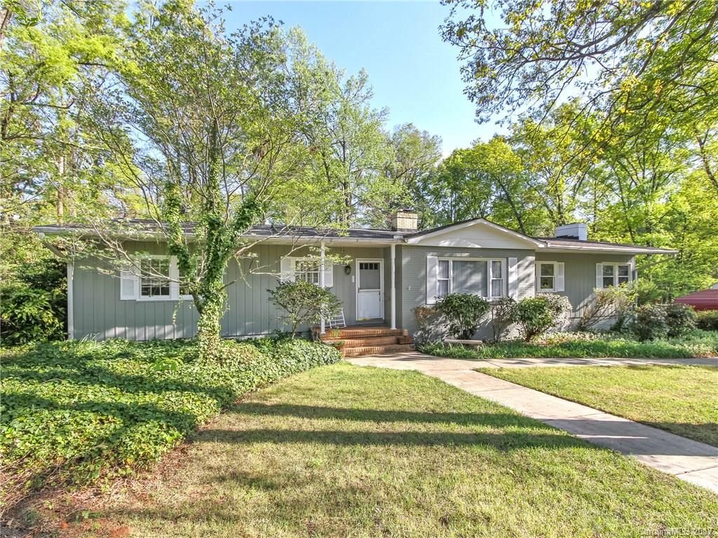1476 Greenwood Lane